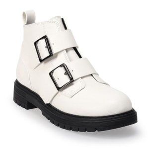 NEW!! Fettuccine Women's White Ankle Boots - Size 6